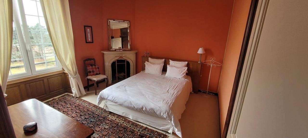 Chateau Du Perray Villa Saint-Mars-du-Desert  Room photo